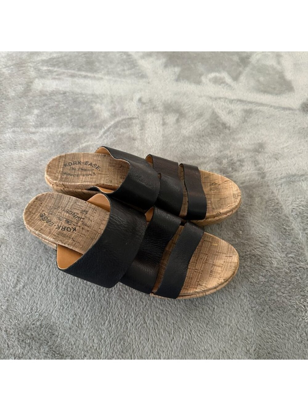 Kork-Ease Black Leather Slip On Wedge Sandals Women's size 10 Shoes